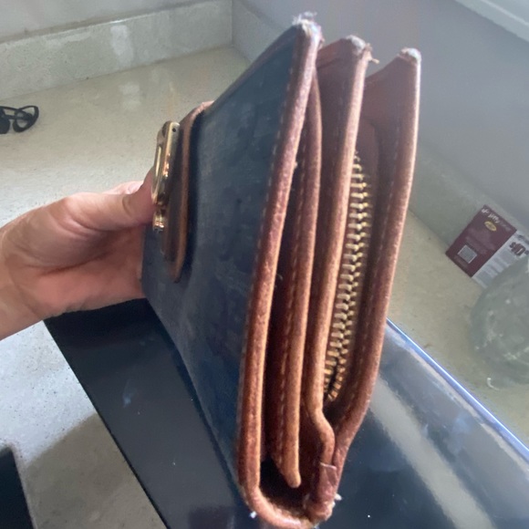 Gucci jean GG logo wallet/clutch added non Gucci chain . Long wallet - Picture 8 of 15